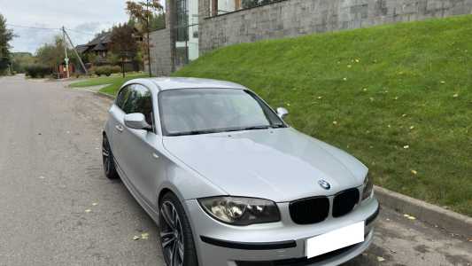 BMW 1 серия E81, E82, E88, E87 Рестайлинг