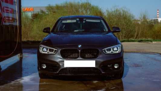 BMW 1 серия F20, F21 2-й рестайлинг, 2018, пробег 225000 км BMW 1 серия F20, F21 2-й рестайлинг, 2018, пробег 225000 км
