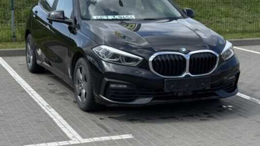 BMW 1 серия F40, 2019, пробег 140000 км