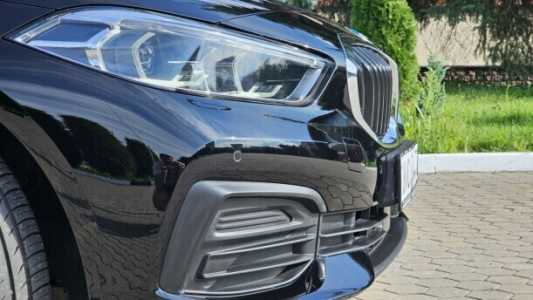 BMW 1 серия F40, 2021, пробег 130000 км