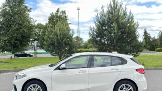 BMW 1 серия F40, 2021, пробег 171000 км