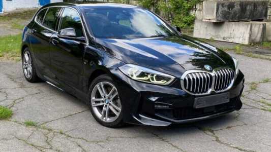 BMW 1 серия F40, 2021, пробег 180000 км
