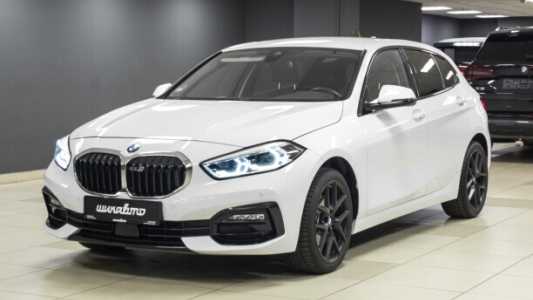 BMW 1 серия F40, 2021, пробег 43135 км