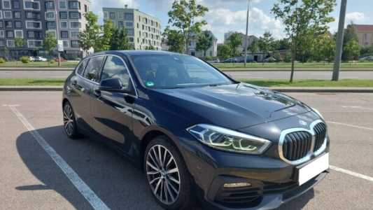 BMW 1 серия F40, 2021, пробег 80000 км