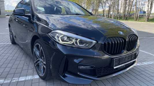 BMW 1 серия F40