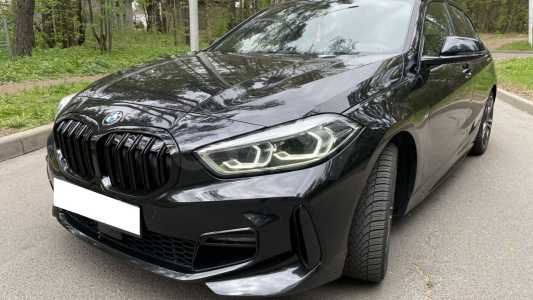 BMW 1 серия F40