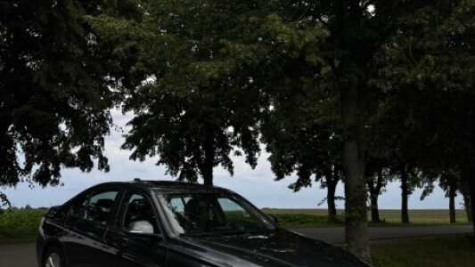 BMW 3 серия F30,F31 Рестайлинг, 2016, пробег 160000 км BMW 3 серия F30,F31 Рестайлинг, 2016, пробег 160000 км