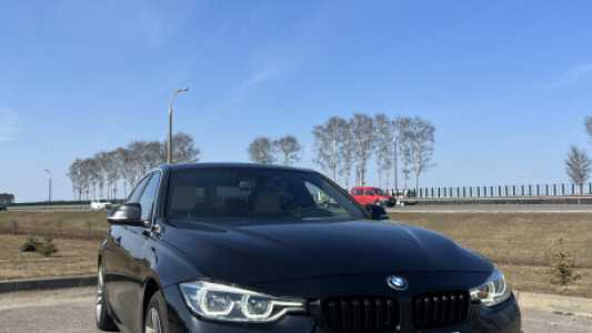 BMW 3 серия F30,F31 Рестайлинг, 2018, пробег 112000 км BMW 3 серия F30,F31 Рестайлинг, 2018, пробег 112000 км