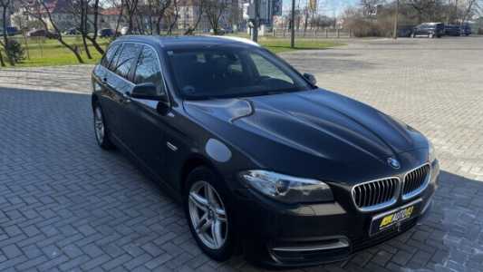 BMW 5 серия F10, F11 Рестайлинг, 2015, пробег 316000 км BMW 5 серия F10, F11 Рестайлинг, 2015, пробег 316000 км