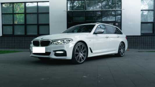 BMW 5 серия G30, G31, 2017, пробег 213000 км BMW 5 серия G30, G31, 2017, пробег 213000 км