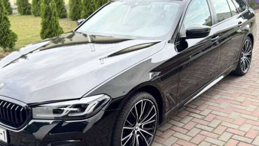 BMW 5 серия G30, G31 Рестайлинг, 2021, пробег 28000 км BMW 5 серия G30, G31 Рестайлинг, 2021, пробег 28000 км