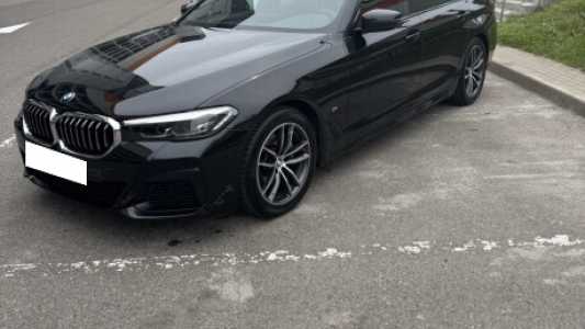 BMW 5 серия G30, G31 Рестайлинг, 2022, пробег 65200 км BMW 5 серия G30, G31 Рестайлинг, 2022, пробег 65200 км