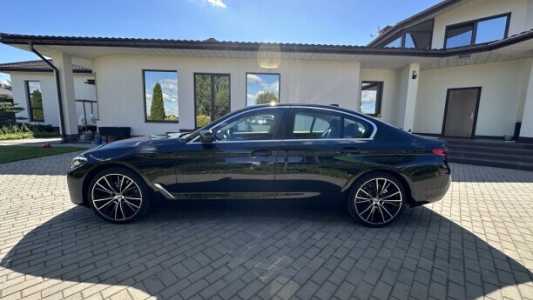 BMW 5 серия G30, G31 Рестайлинг, 2023, пробег 33000 км BMW 5 серия G30, G31 Рестайлинг, 2023, пробег 33000 км