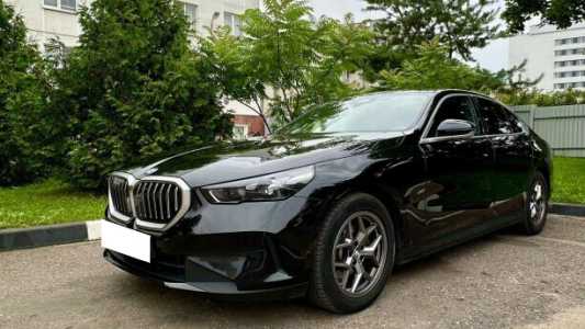 BMW 5 серия G60, 2024, пробег 75000 км