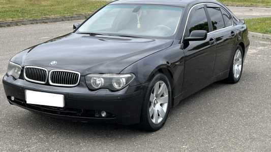 BMW 7 серия E65