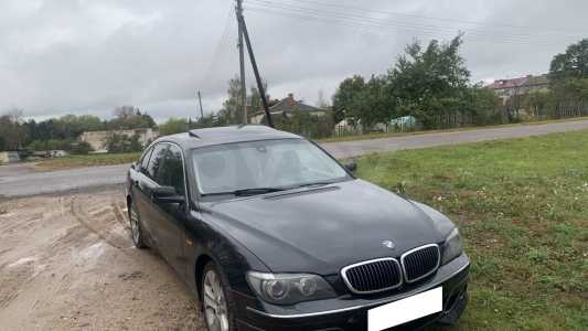 BMW 7 серия E65