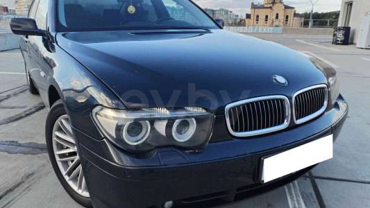 BMW 7 серия E65