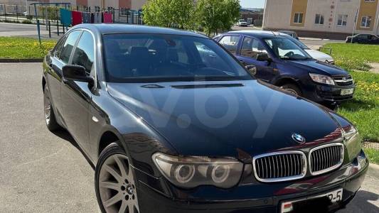 BMW 7 серия E65