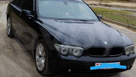 BMW 7 серия E65