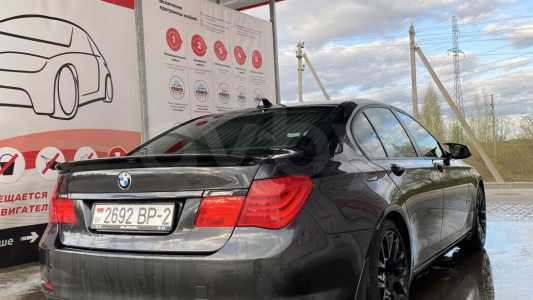 BMW 7 серия F01, F04