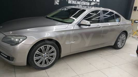 BMW 7 серия F01, F04