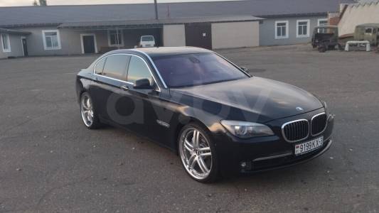 BMW 7 серия F02 (Long)