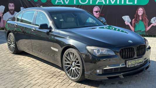 BMW 7 серия F02 (Long)