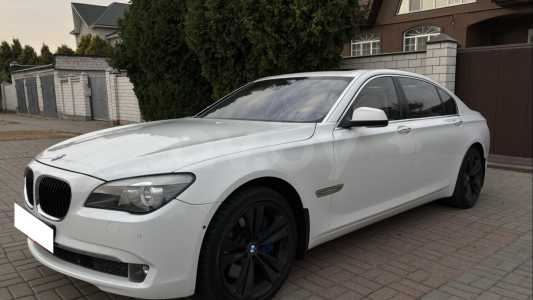 BMW 7 серия F02 (Long)