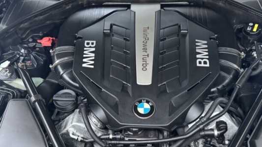 BMW 7 серия F02 (Long)  Рестайлинг, 2015, пробег 181870 км