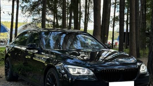 BMW 7 серия F02 (Long) Рестайлинг