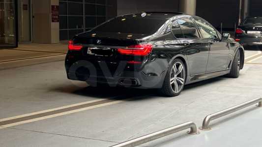 BMW 7 серия G11