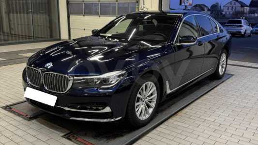 BMW 7 серия G11