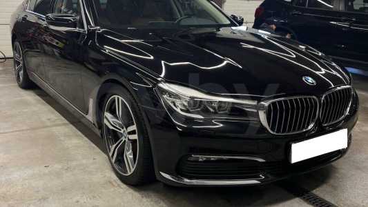 BMW 7 серия G11