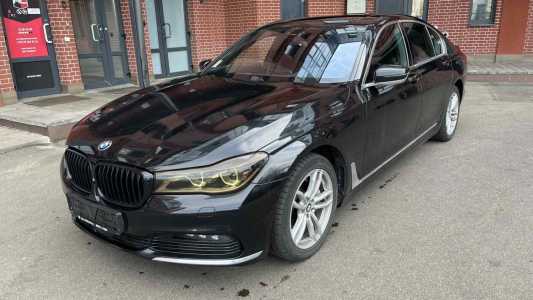 BMW 7 серия G11