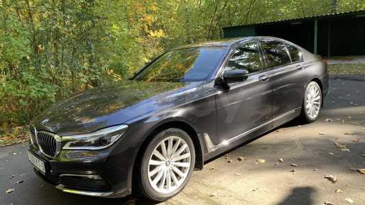 BMW 7 серия G11