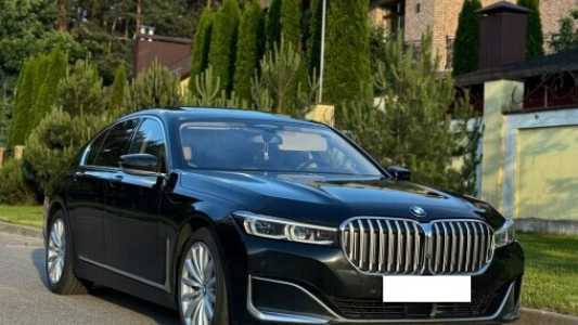 BMW 7 серия G11 Рестайлинг, 2019, пробег 175000 км BMW 7 серия G11 Рестайлинг, 2019, пробег 175000 км