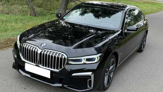 BMW 7 серия G11 Рестайлинг