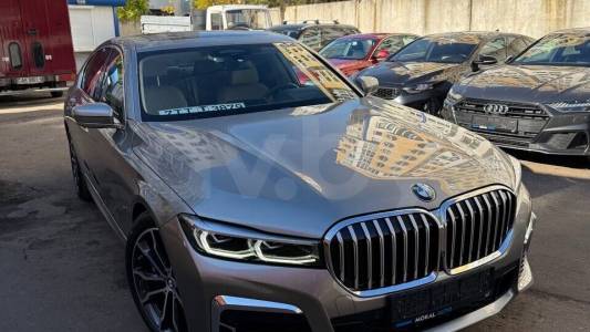 BMW 7 серия G11 Рестайлинг