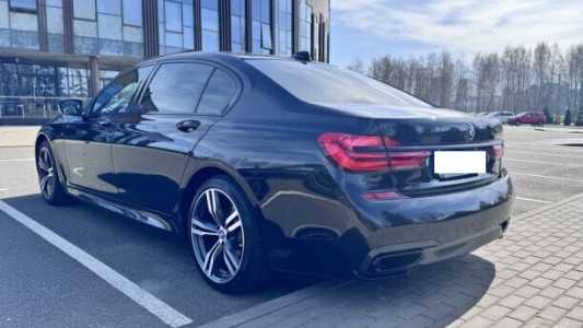 BMW 7 серия G12 (Long), 2015, пробег 240000 км BMW 7 серия G12 (Long), 2015, пробег 240000 км