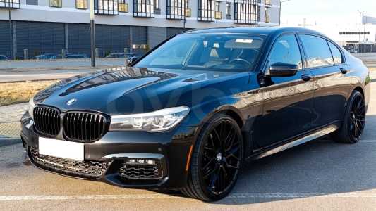 BMW 7 серия G12 (Long)