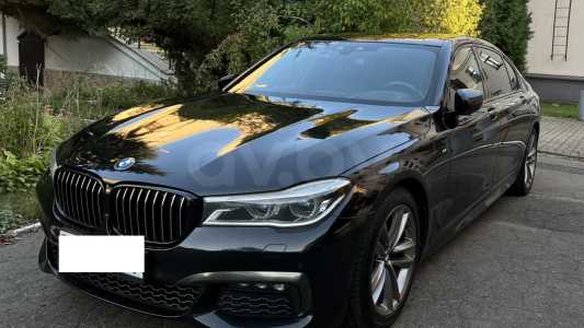 BMW 7 серия G12 (Long)