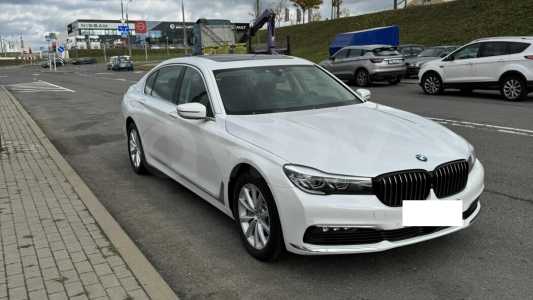 BMW 7 серия G12 (Long)