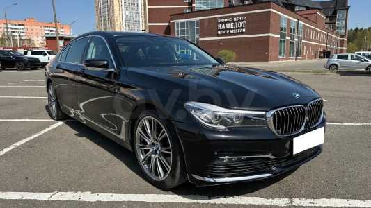 BMW 7 серия G12 (Long)