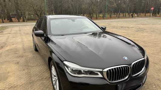 BMW 7 серия G12 (Long)