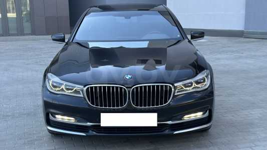 BMW 7 серия G12 (Long)