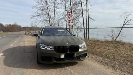 BMW 7 серия G12 (Long)