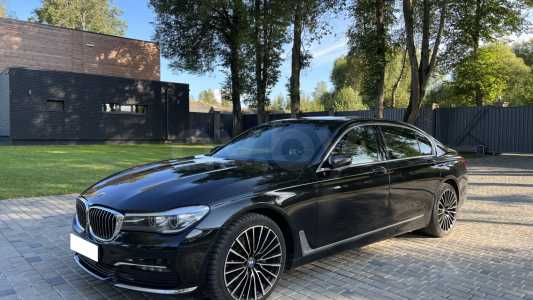 BMW 7 серия G12 (Long)