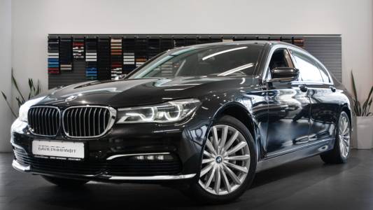 BMW 7 серия G12 (Long)