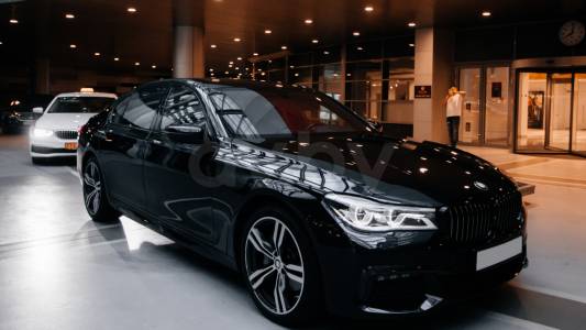 BMW 7 серия G12 (Long)