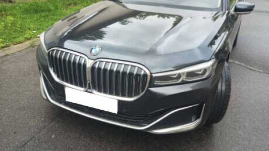 BMW 7 серия G12 (Long) Рестайлинг, 2019, пробег 270580 км BMW 7 серия G12 (Long) Рестайлинг, 2019, пробег 270580 км
